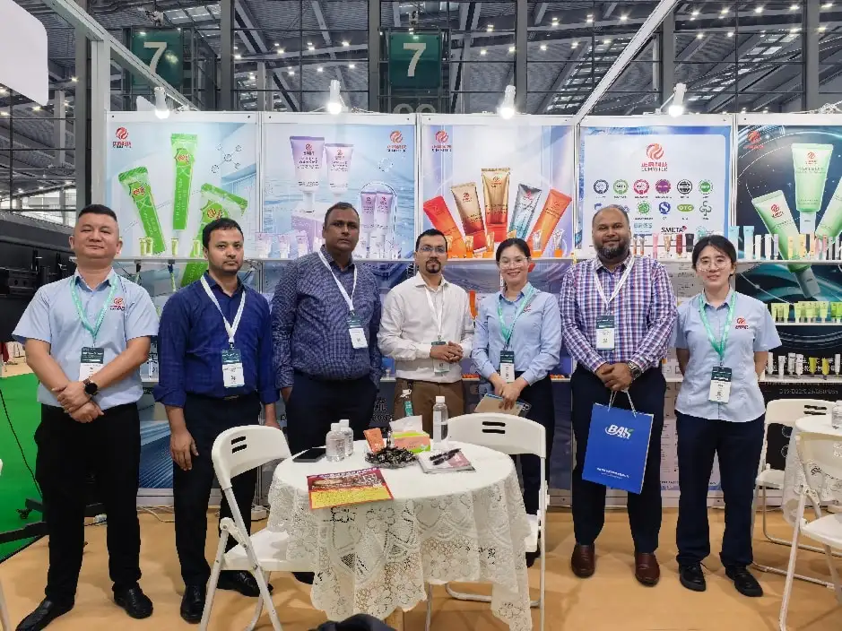 Summitek en CPHI y PMEC Shenzhen 2026